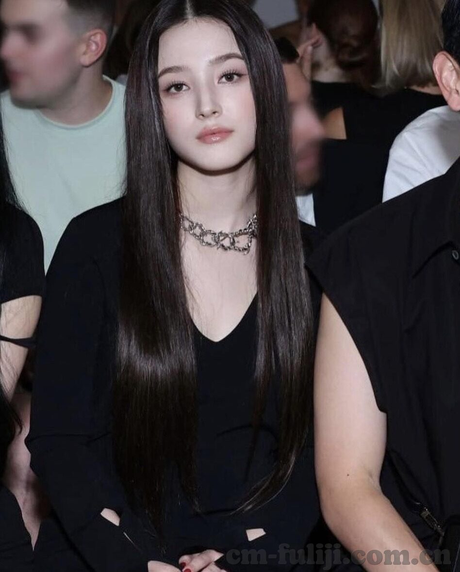 人妻中文字幕网站-探寻网络文化的多元视角，人妻中文字幕网站的背后故事